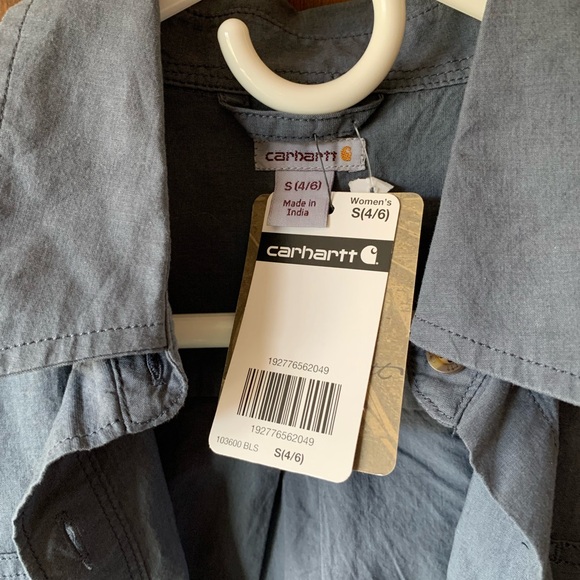 Carhartt Women’s Blue Shirt - Picture 2 of 7